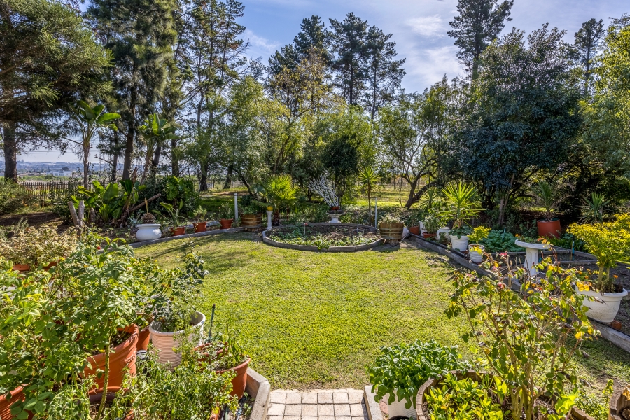 3 Bedroom Property for Sale in Zevenwacht Farm Village Western Cape